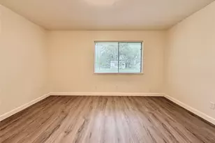 2043 Cherry Laurel Dr, Spring, TX 77386 - Photo 27