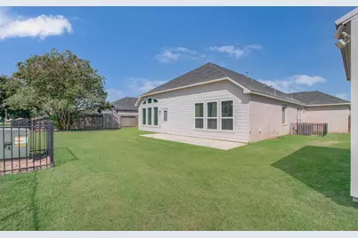 537 Green Meadows Drive, West Columbia, TX 77486 - Photo 39