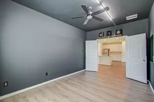 537 Green Meadows Dr, West Columbia, TX 77486 - Photo 13