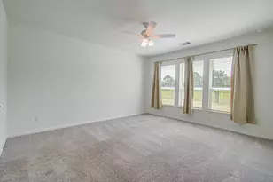537 Green Meadows Dr, West Columbia, TX 77486 - Photo 31