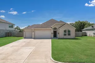 537 Green Meadows Dr, West Columbia, TX 77486 - Photo 43