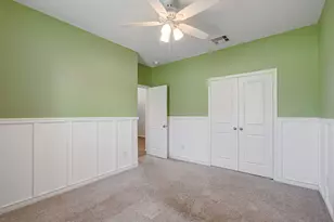 537 Green Meadows Dr, West Columbia, TX 77486 - Photo 7
