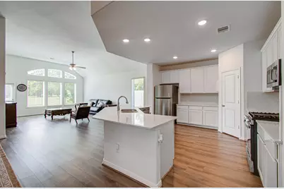537 Green Meadows Drive, West Columbia, TX 77486 - Photo 13