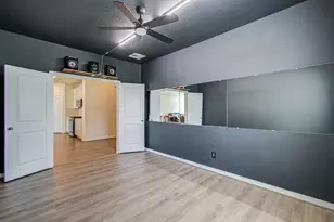 537 Green Meadows Dr, West Columbia, TX 77486 - Photo 11