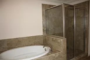 2046 Palm Forest Ln, Houston, TX 77077 - Photo 17
