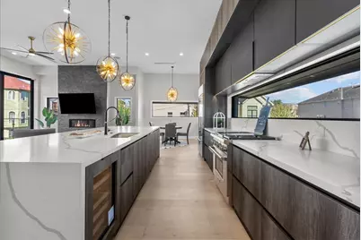 516 Reinerman Street, Houston, TX 77007 - Photo 11