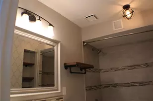 2323 Fairwind Dr, Houston, TX 77062 - Photo 25