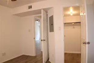 2323 Fairwind Dr, Houston, TX 77062 - Photo 33