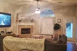 254 Maple Ln, Conroe, TX 77304 - Photo 11