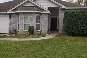 254 Maple Ln, Conroe, TX 77304 - Photo 3