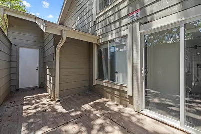 13002 Greenway Chase Court, Houston, TX 77072 - Photo 19