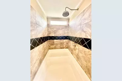 11720 W Small Oak Lane, Willis, TX 77378 - Photo 21