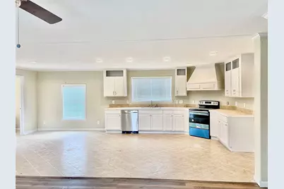 11720 W Small Oak Lane, Willis, TX 77378 - Photo 5
