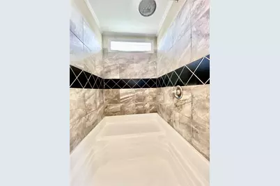 11720 W Small Oak Lane, Willis, TX 77378 - Photo 23