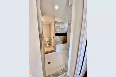 11720 W Small Oak Lane, Willis, TX 77378 - Photo 19