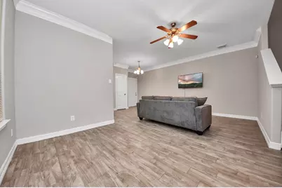 10347 Panther Point Drive, Houston, TX 77099 - Photo 9