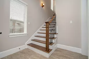 2114 Mason St, Houston, TX 77006 - Photo 7