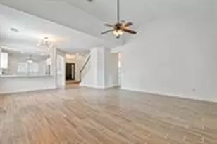 26 Cherry Blossom Pl, The Woodlands, TX 77381 - Photo 7