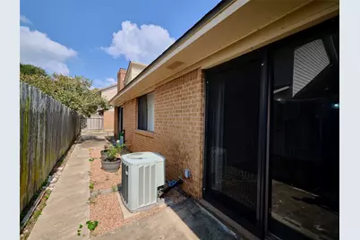 1520 Crestmont Street, Wharton, TX 77488 - Photo 39