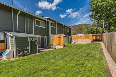 459 4th Ave, Gold Hill, OR 97525 - Photo 3