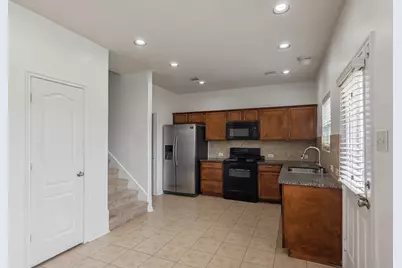 7459 Tonsley Springs Drive, Cypress, TX 77433 - Photo 9