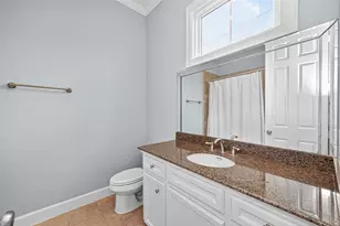 2624 Helena St, Houston, TX 77006 - Photo 21