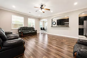 8806 Inglebrook Ln, Houston, TX 77083 - Photo 5