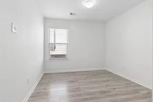 2658 Skyview Downs Dr, Houston, TX 77047 - Photo 11