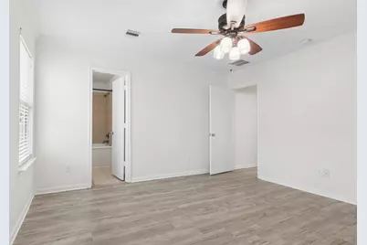 2658 Skyview Downs Drive, Houston, TX 77047 - Photo 13