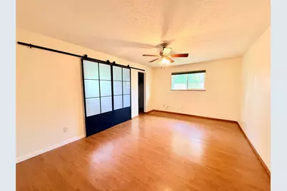 2410 Point Comfort Court, Webster, TX 77598 - Photo 15