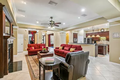 7826 Camden Hollow Lane, Humble, TX 77396 - Photo 11