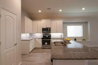 1907 Benbrook Hollow Lane, Brookshire, TX 77441 - Photo 5