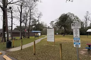 2107 Roman Forest Blvd, New Caney, TX 77357 - Photo 5