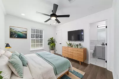 802 E 33rd Street, Houston, TX 77022 - Photo 11