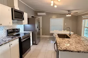 1505 Indigo Dr, Conroe, TX 77385 - Photo 3