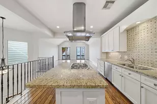 5524 Larkin St, Houston, TX 77007 - Photo 9