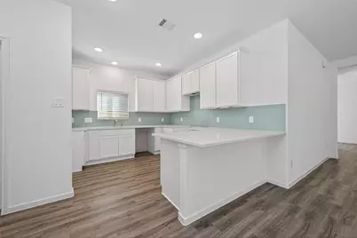 9746 Enclave Ridge Road, Willis, TX 77318 - Photo 13