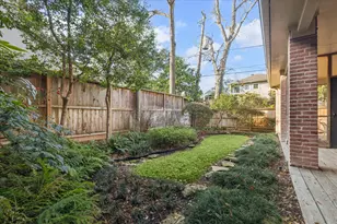 5614 Mercer St, Houston, TX 77005 - Photo 19