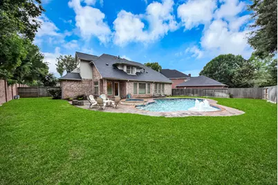 2502 Blossom Bay Court, Houston, TX 77059 - Photo 35
