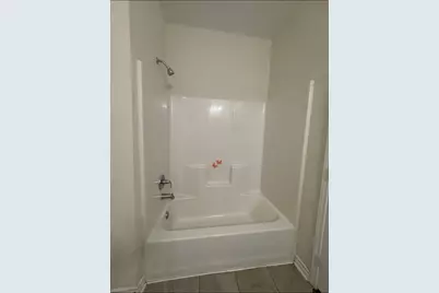 1101 11th 1/2 Street N, Texas City, TX 77590 - Photo 11