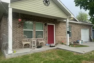 1101 11th 1/2 Street N, Texas City, TX 77590 - Photo 3