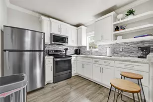 2809 Tooke St, Houston, TX 77023 - Photo 33