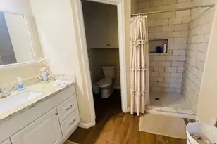 1410 Avenue D, Danbury, TX 77534 - Photo 9