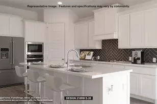 9511 Chateau Hill Dr, Manvel, TX 77583 - Photo 3