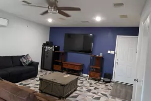 1526 Diplomat Way, Houston, TX 77088 - Photo 3