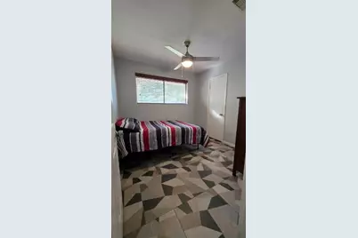 1526 Diplomat Way, Houston, TX 77088 - Photo 9