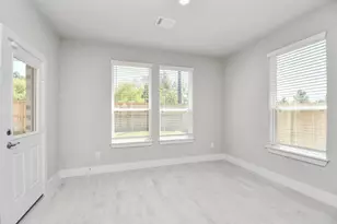 2113 Corn Thistle Wy, Magnolia, TX 77355 - Photo 15