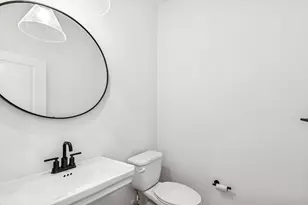 12219 Old Fashion Cir, Mont Belvieu, TX 77535 - Photo 15