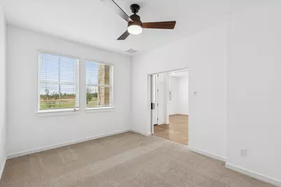 12219 Old Fashion Circle, Mont Belvieu, TX 77535 - Photo 7