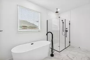 12219 Old Fashion Cir, Mont Belvieu, TX 77535 - Photo 21